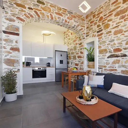 Ledio's House Apartment Ermoupoli