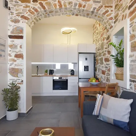 Ledio's House Ermoupoli