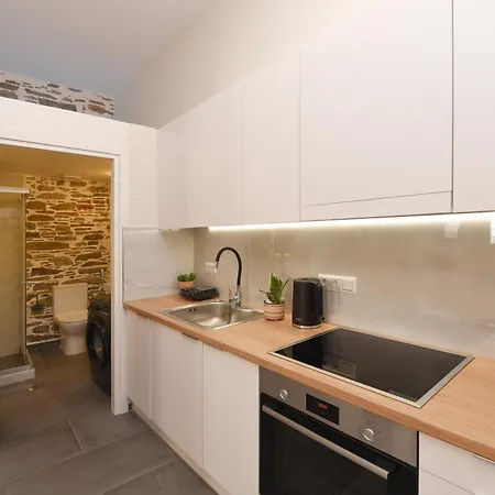 Ledio's House Appartement